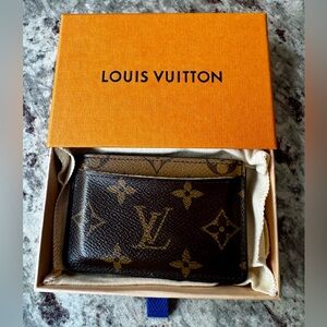 Louis Vuitton Monogram Reverse Card Holder